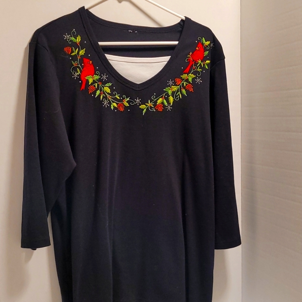 Cardinal embroidered design T